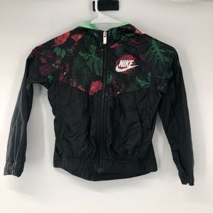 Nike lightweight Lined Jacket Size 5/6 NWOT